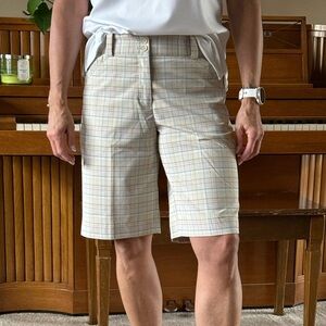 Women’s Nike Golf Shorts size 8